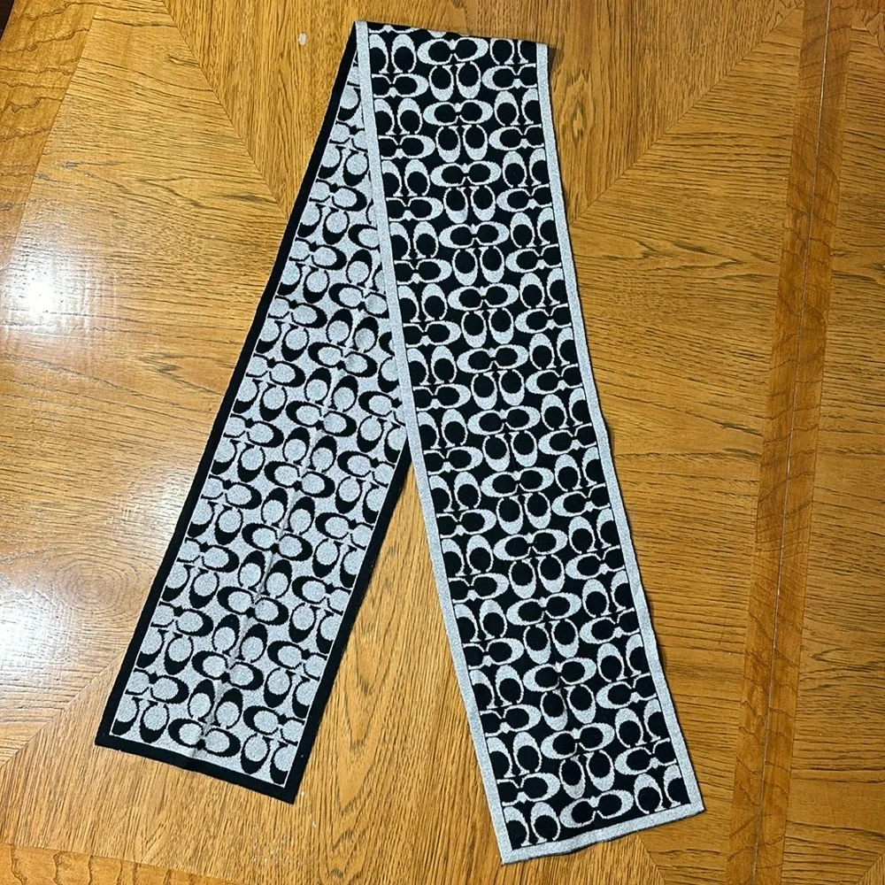 COACH Signature Metallic Knit Muffler